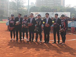 亞女壘賽開打 中華隊力拼晉級資格