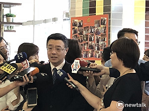 賴揆與綠委餐敘談一例一休　卓榮泰：高度達成共識