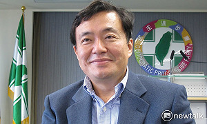 見縫插針? 洪耀福爆侯友宜說過：「兄弟，我沒有要選」