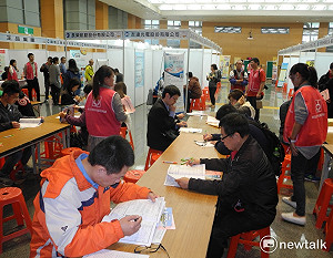 年前就業！新北今辦徵才媒合率32％