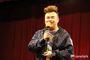 《英雄聯盟》閃電狼見面會！ Cyo：辜負期待、覺得抱歉