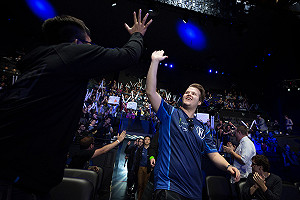 《鬥陣特攻》OWL選手峰會結束  多名選手掛病號