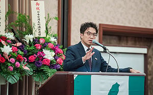 明治橋拆成435塊躺了20多年　沈伯洋喊重建：找回台北城市記憶