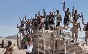 謝步智觀點》胡塞「拖鞋軍」為何能大敗政府軍? 葉門代理人戰爭的荒謬鬧劇