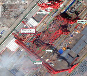全球首艘專用潛航無人載具母艦在中國？  軍媒爆料上海船廠可疑巨艦
