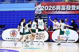 北一女張薰文投進致勝三分彈　登峰造極青年籃賽開紅盤