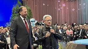 AI發展太快？ 黃仁勳主張速度與安全可兼顧