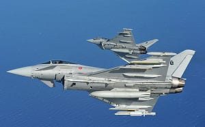 (影) 混合戰全面升級! 歐24小時連出事 俄艦對丹麥直升機「射彈」、北約領空遭闖、 荷鐵路被破壞