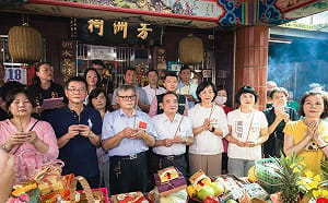 馬不停蹄參與五股、中和宮廟大型活動 蘇巧慧端兩地區建設願景