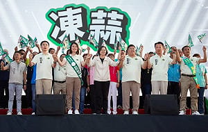 力挺蔡易餘選嘉義縣長  蔡英文：他是靈活的胖子
