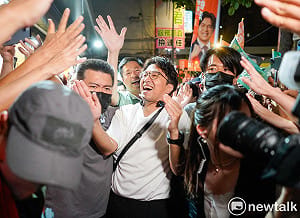 蔣萬安政績平庸只剩藍綠對決？她曝：沈伯洋用這招「以柔克剛」完成黃金交叉