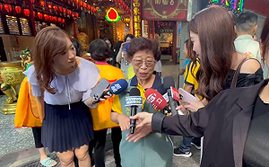 鬍鬚張少東挺蔣萬安 金峰滷肉飯老闆娘盼沈伯洋當選：沒有官架子