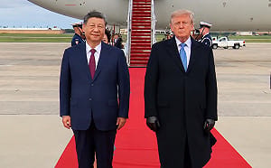 習近平夫婦今清晨抵美國 川普親赴安德魯聯合基地接機