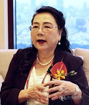 溫嵐珠接任世總總會長　南非創業連結全球台商