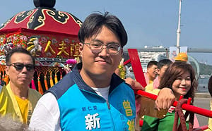 基隆市議員參選人曾維祥「代父出征」遭搜索  父弊案追查、送月餅涉賄2版本傳言