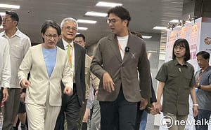 與蕭美琴重訓讓蔡英文醋勁大發 沈伯洋預告：之後有很多合體計畫