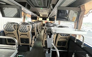 好市多新高雄店交管與接駁車 民眾反映浪費人力又不節能