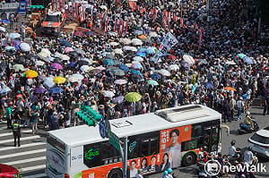 沈伯洋競總造勢成功只是逗點！她曝「萬安警報三大攻勢」：選戰進入資訊傳播戰！