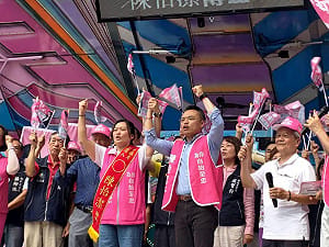 無黨籍參選拚突圍！陳怡潔石牌競總成立 洪孟楷、王浩現身力挺