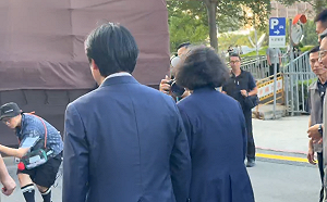影》蔡英文驚喜現身引發騷動！賴清德見歷史級洋流人潮：我非常感動