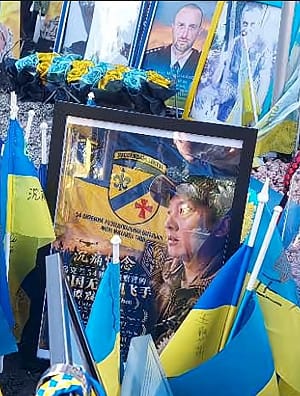 （影）援烏中國志願兵遭俄軍斬首! 台日韓志願戰士抗俄「亞洲軍團」引關注