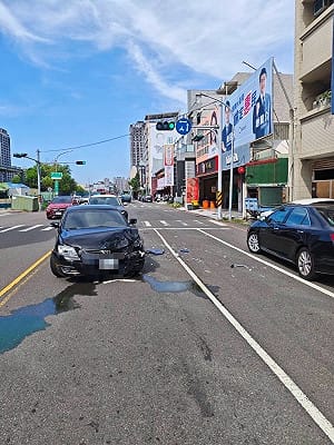 通緝男台南毒駕遭警盯上　撞車逃逸仍落網