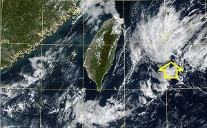 國慶連假出遊注意！東北風輻合助東側低壓增強　鄭明典：3地慎防大雨