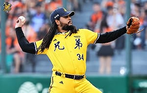 平野惠一點出滿壘沒得分非常傷　抗議為幫菲力士回穩