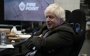 英前首相強生斥川普放寬對俄制裁「令人作嘔」：應先助烏克蘭捍衛主權