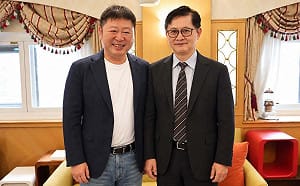 震撼！ 花蓮縣長候選人張峻宣布：童子賢出任競選總部主委