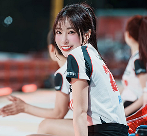 啦啦隊女神心璇遭惡意造謠「交往某YTR」！氣炸報警：對我造成極大汙辱