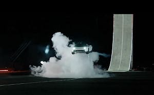 「旋風衝鋒龍捲風」是真的！特斯拉飛天跑車Roadster黑科技震撼世人