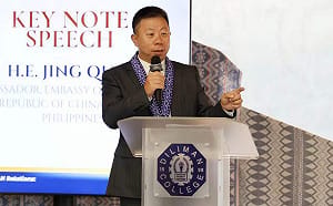 中國大使嗆可武力輕取  菲擬提案列「不受歡迎人物」參議員轟：不如主動打包走人