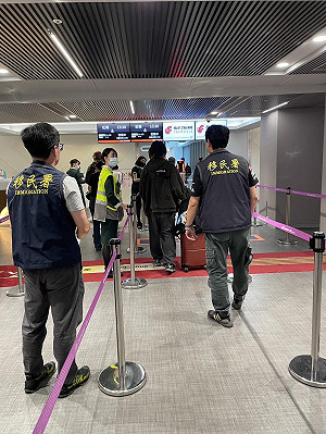 中國交換生於網路社群發表不當言論  移民署：已依法廢證並驅逐出境