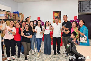 王文宗涉招待選民赴中旅遊  助愛女王詩媛選議員  父女訊後交保