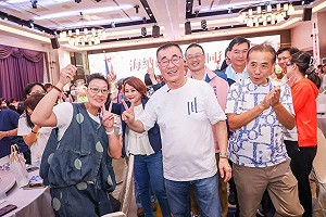 爆蔣萬安4年沒去園長會議！李四川後援會長急澄清：為對比蘇巧慧死不認錯