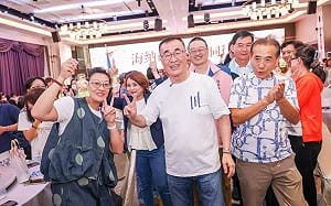 爆蔣萬安4年沒去園長會議！李四川後援會長急澄清：為對比蘇巧慧死不認錯