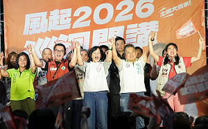 土城造勢湧人潮！他喊「選票全給卓冠廷」　蘇巧慧拋3大建設願景