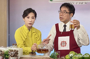 黃偉哲攜手百大青農直播行銷東山龍眼乾　2.1萬包40分鐘完售