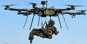 受困前線491天！烏軍出動巨型無人機吊掛傷兵飛行15公里獲救