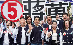 代抽變助講！20歲首投族女孩大談蔣萬安政績　生日願望送蔣「高票連任」