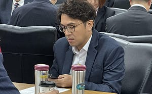 徐巧芯連排4場會議牽制？  沈伯洋承諾：選前有詢答大部分會出席