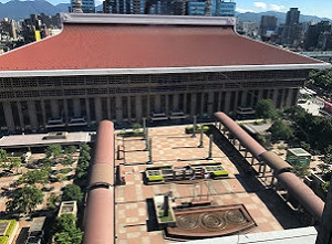 十分鐘內出站? 台鐵 : 紓解尖峰時段人群