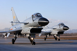 中共空軍發言人：涉軍話語權 絕不相讓