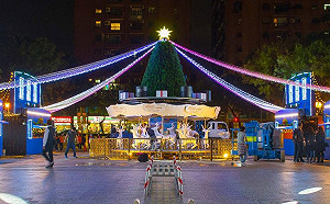 麋鹿版旋轉木馬！來新北耶誕城打卡正夯