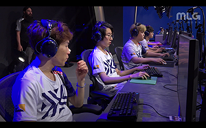 《鬥陣特攻》選手可愛習慣  Saebyeolbe中場頻吹手指