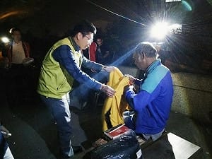 冷氣團來襲有夠冷! 屏東縣府送暖關懷街友