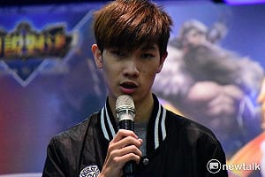 談奪冠 《傳說對決》頂尖玩家「娘子」：抓對手的弱點打