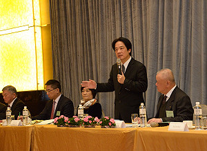 與企業早餐會 賴揆：拚經濟沒辦法單純只靠政府