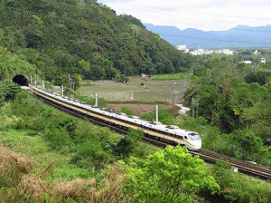 元旦假期 台鐵熱門時段自強號座位售完